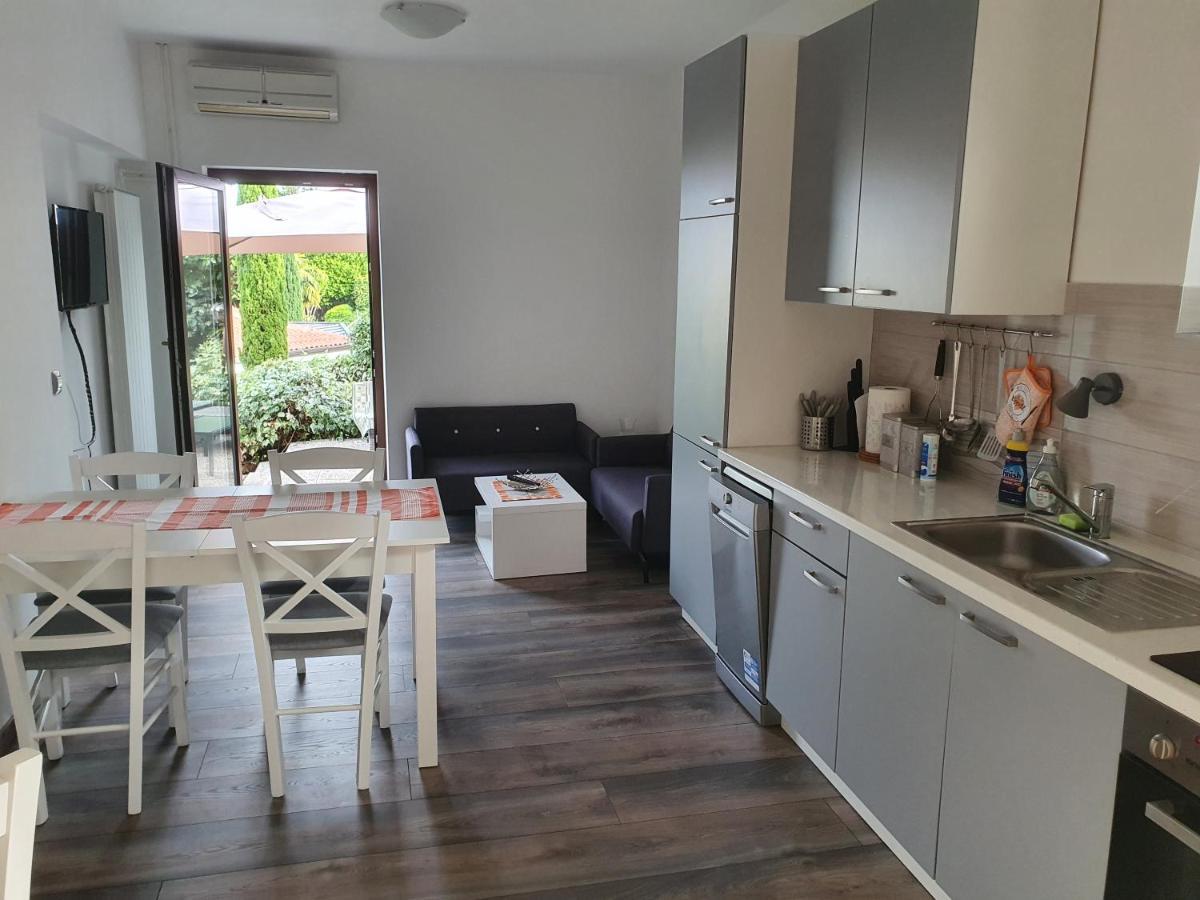 Apartman Vida Ičići Екстериор снимка
